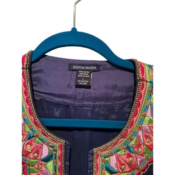 Boston Proper Blouse Top Women Size L Blue Embroidered Long Sleeve Plunge V-Neck - Picture 3 of 4